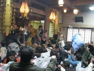 お寺援護集団養成豆まき！：画像