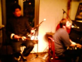 梅雨空晴れて：画像