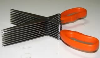 使えるかシュレッダー鋏。：画像