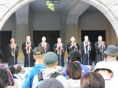 お経唱えて、浪曲聞いて・・・。：画像